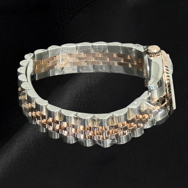 179171 Lady's 26 mm Datejust White Mother of Pearl Roman Rolex Watch