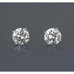 1 Carat Earth Mined Diamond Earrings For Sale