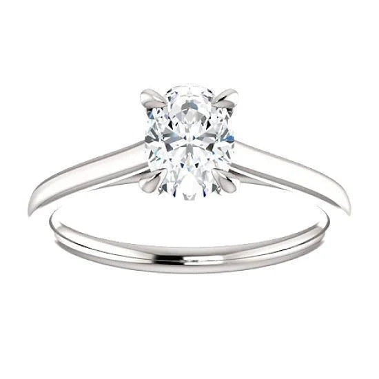 1 Carat Sparkling Oval Diamond Ring