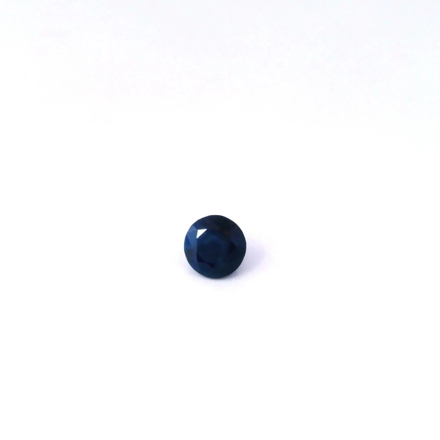 natural cushion sapphire 2.03ct loose_gem front view