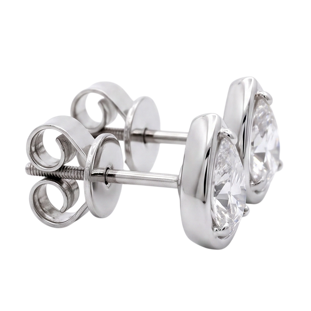 2 Carat Pear Cut Lab Grown Diamonds Stud Earring White Gold 14K