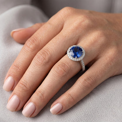 3.44 Carats Blue Sapphire GIA CERTIFIED And Diamonds Ring White Gold 14K