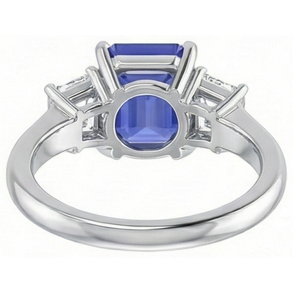 natural emerald sapphire 3ct ring on white background