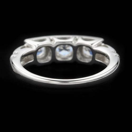natural round diamond 1.50ct ring close up detail