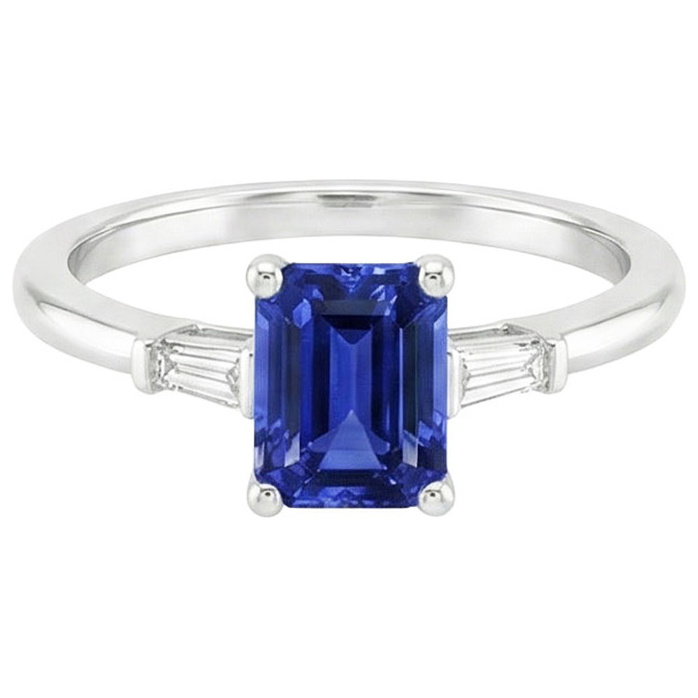 natural emerald sapphire 3.50ct ring close up detail
