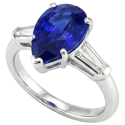 natural pear sapphire 4.50ct ring top view