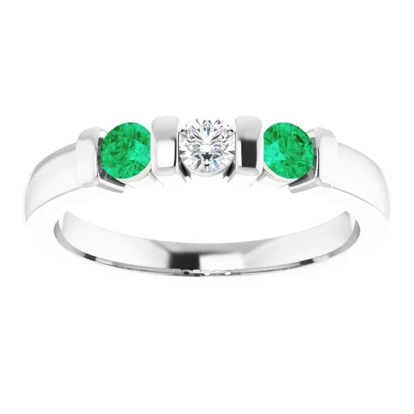 3 Stone Ring Round Diamond Emerald 0.90 Carats Bar Setting