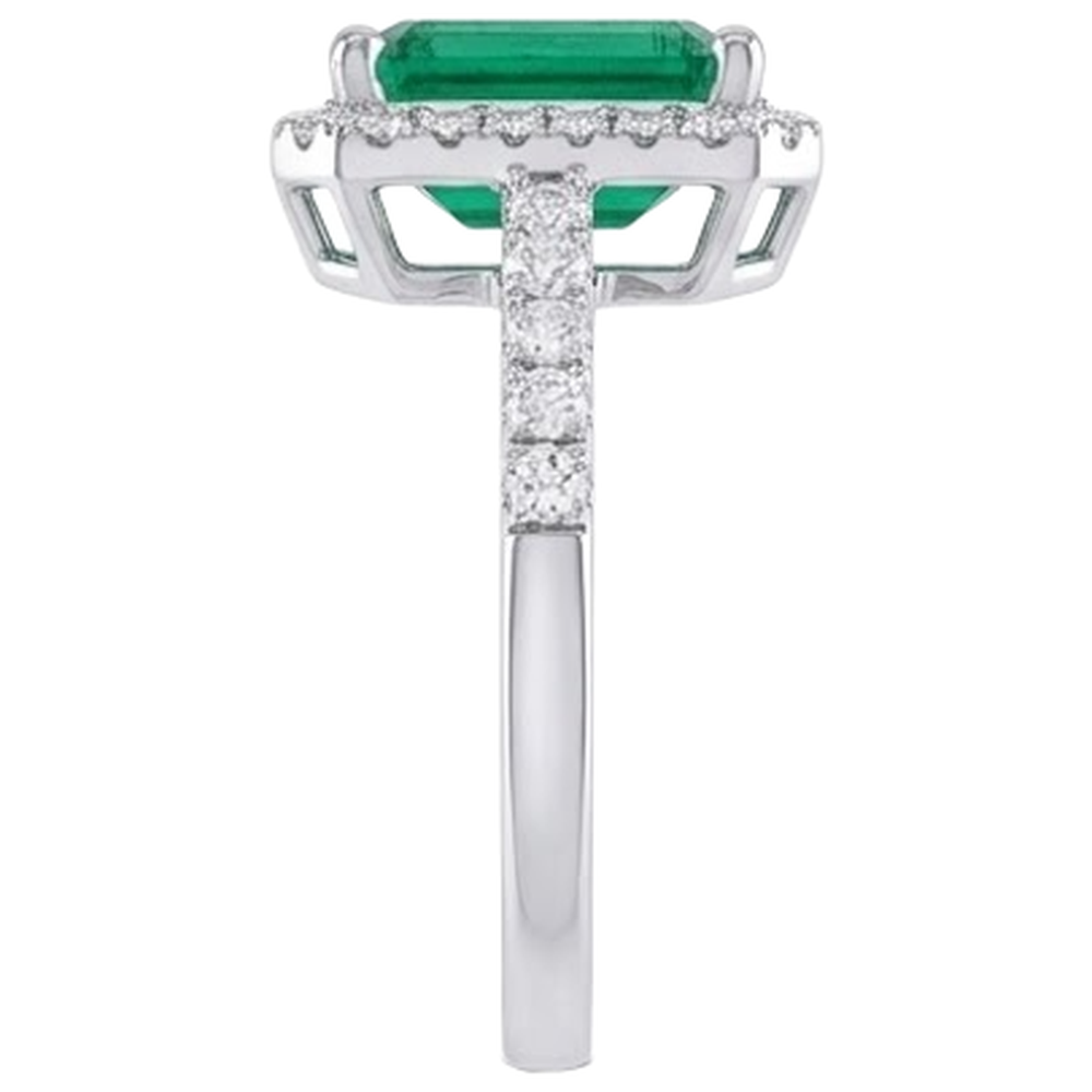 4.40 Carats Green Emerald GIA And Natural Earth Mined Diamonds Wedding Ring White Gold