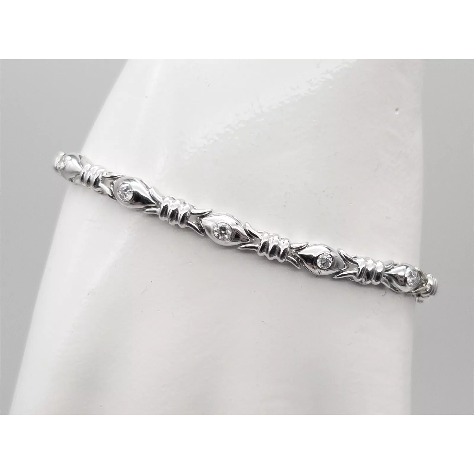 4.20 Ct Bezel Set Round Natural Earth Mined Diamond X Link Bracelet White Gold 14K Jewelry