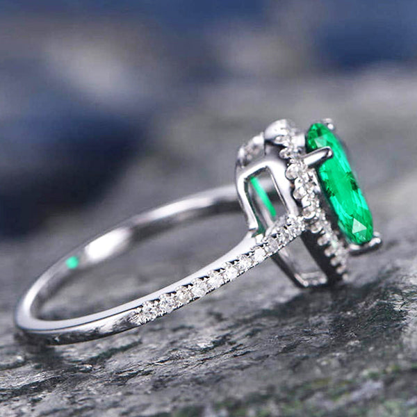 4.40 Carats Green Emerald With Natural Earth Mined Diamond Ring White Gold Fine Lady Jewelry