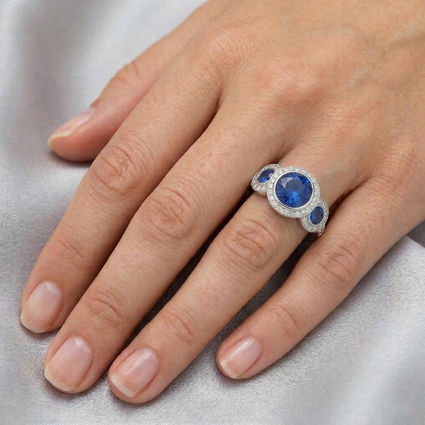 4.50 Carats Ceylon Sapphire Natural Earth Mined Diamonds White Gold 3 Stone Style Ring