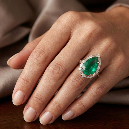 5 ct Fine Emerald Halo Setting Ring in 14 Karat Rose Gold