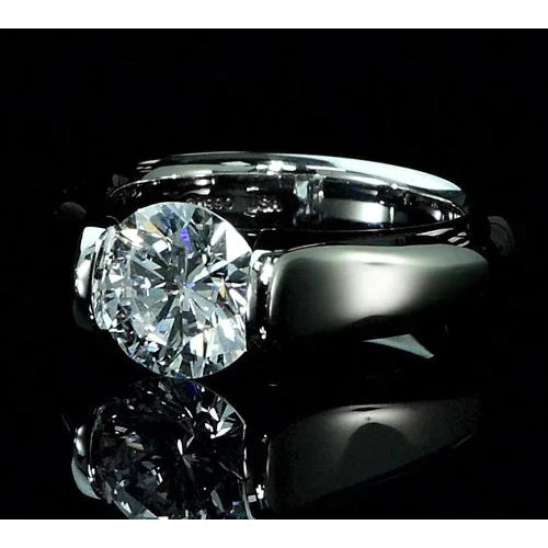 6 Carat Exquisite Diamond Ring