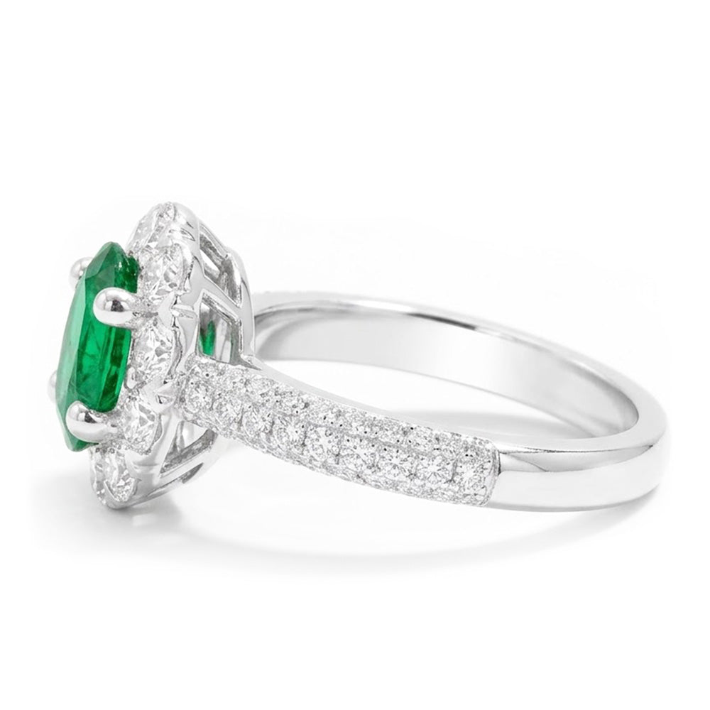 8 Carats Colombian Green Emerald And Natural Earth Mined Diamonds Engagement Ring White Gold 14K