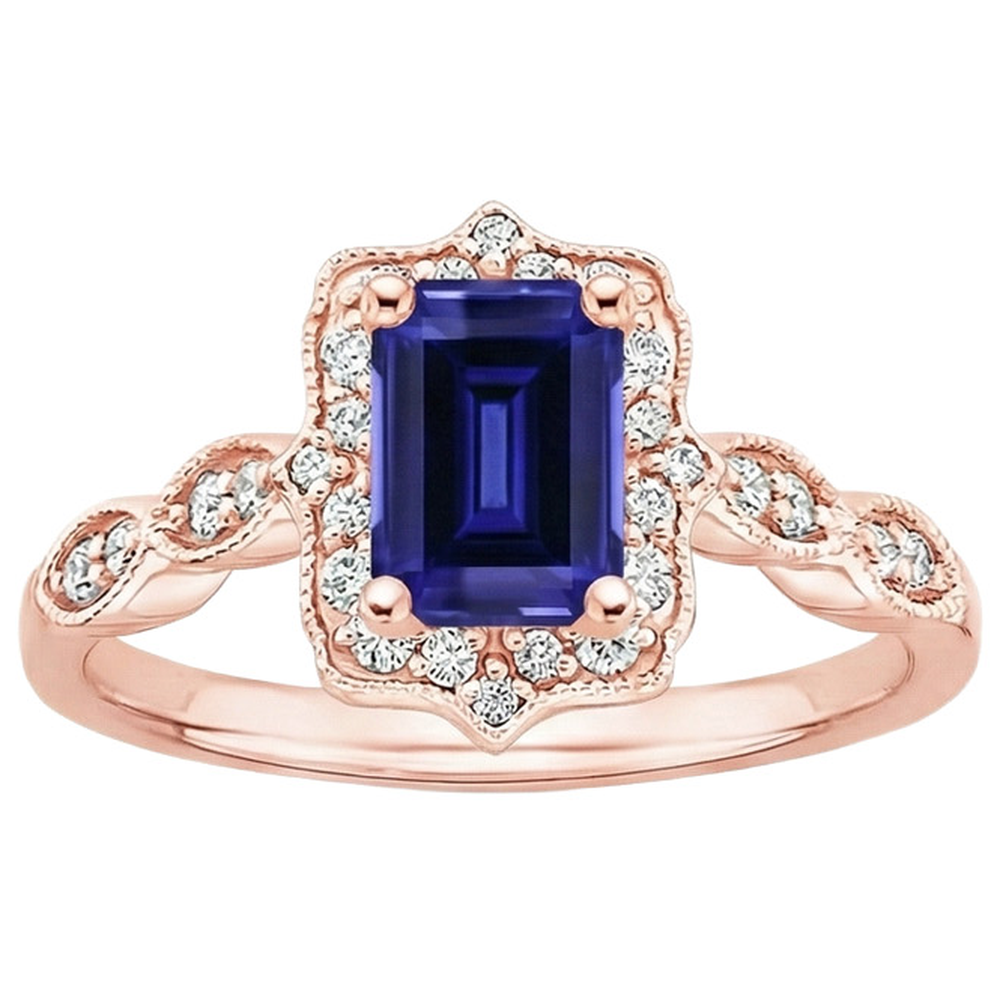 natural emerald sapphire 3ct ring close up detail