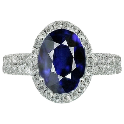 Beautiful 12 Ct Sapphire Natural Earth Mined Diamond Ring