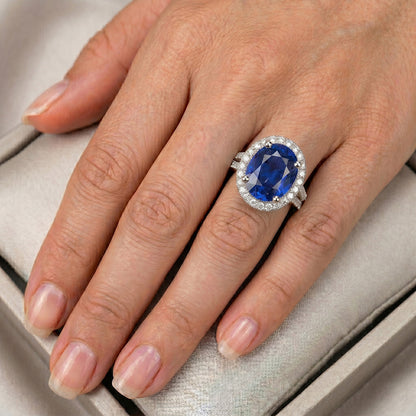 Beautiful 12 Ct Sapphire Natural Earth Mined Diamond Ring