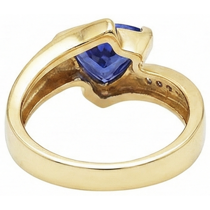 Beautiful Tanzanite Trillion Natural Earth Mined Diamonds Yellow Gold Ring 1.95 Carats