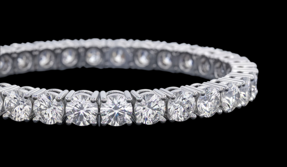 Beautiful Lab Grown Tennis Bracelet 5 Carat White Gold 14K