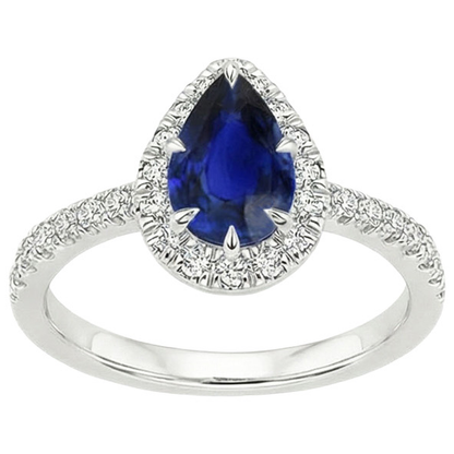 natural round sapphire 5.50ct ring close up detail