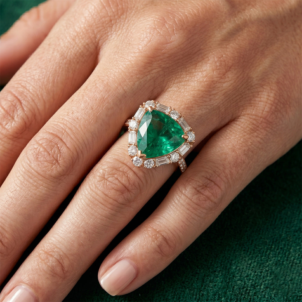 Brilliant VVS Clarity Colombian Emerald Halo Engagement Ring – 6