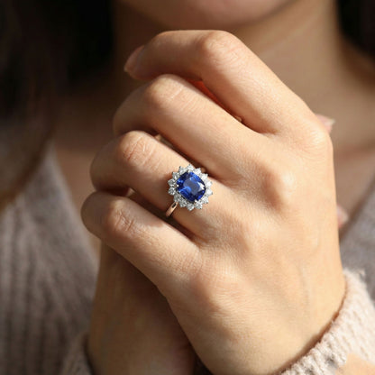 Ceylon Sapphire 4.25 Carat Natural Earth Mined Diamonds Ring White Gold 14K