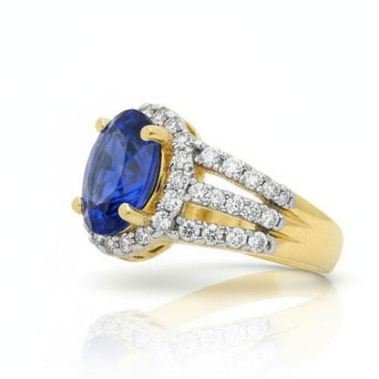 Ceylon Sapphire Oval And Round Natural Earth Mined Diamonds Ring Gold 14K 3.50 Carats