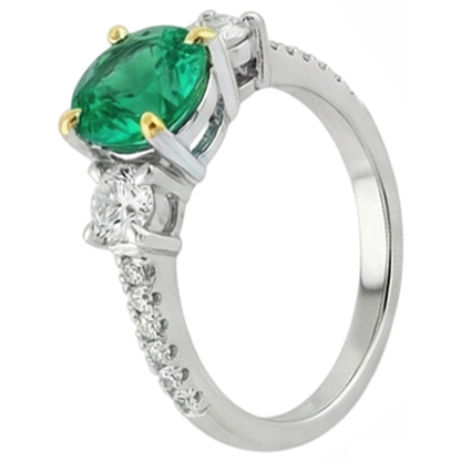 natural round emerald 2ct ring close up detail