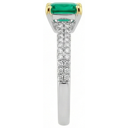 natural round emerald 3.50ct ring top view