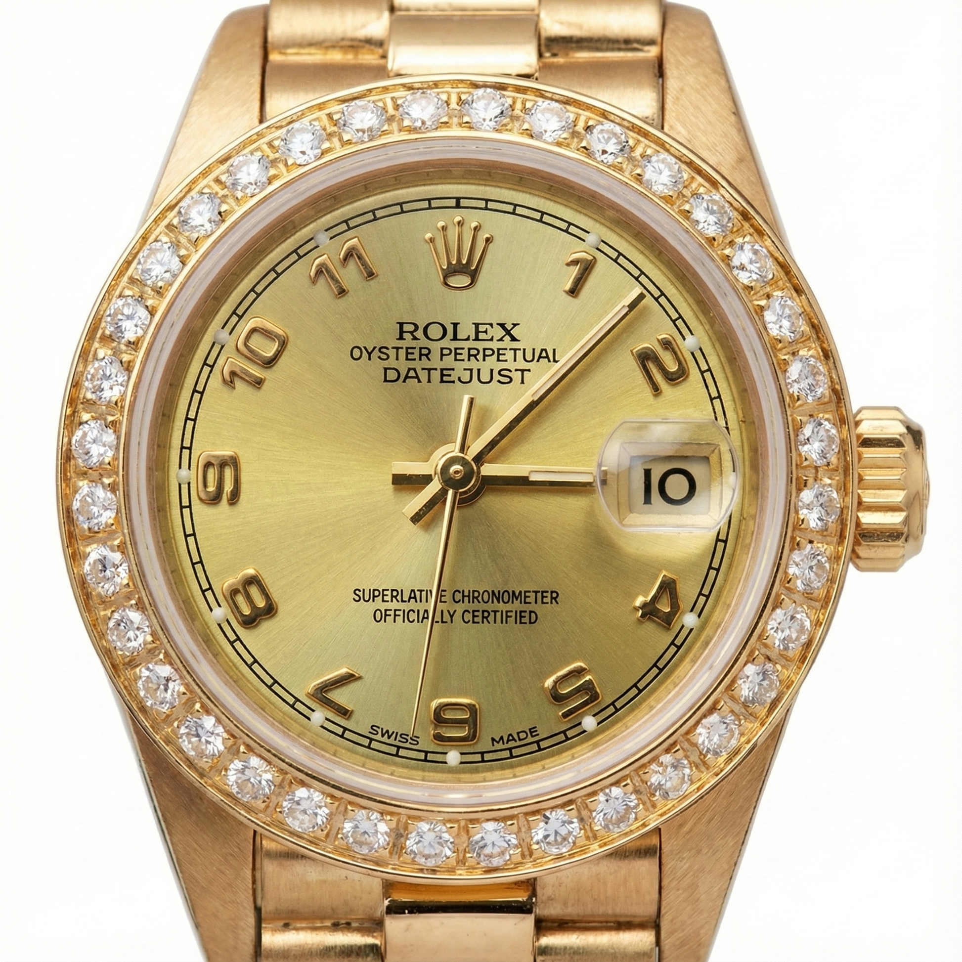 natural round diamond 0.90ct watch side angle
