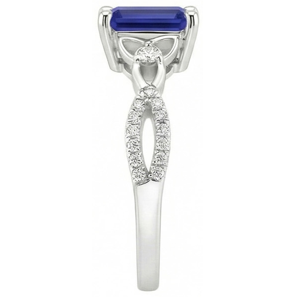 natural round sapphire 3ct ring on white background