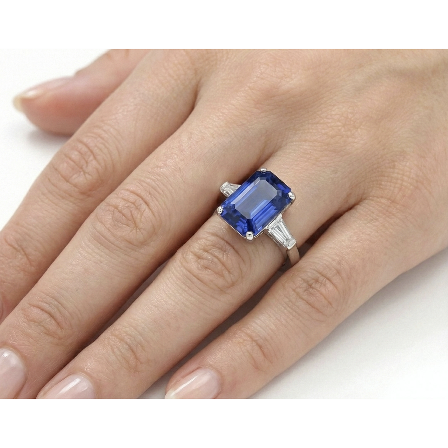 Natural Real ( Not Lab Grown )  Emerald 3 Stone Ring Srilankan Sapphire 4.50 Carats Tapered Baguettes