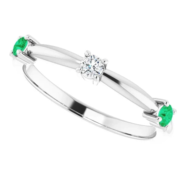 Emerald Stone Promise Ring 1.50 Carats White Gold 14K
