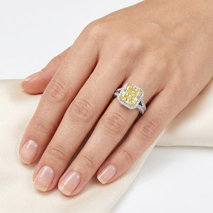 Fancy Yellow Diamond Fine Jewelry Ring – Pavé 3.5 ct 14 Karat