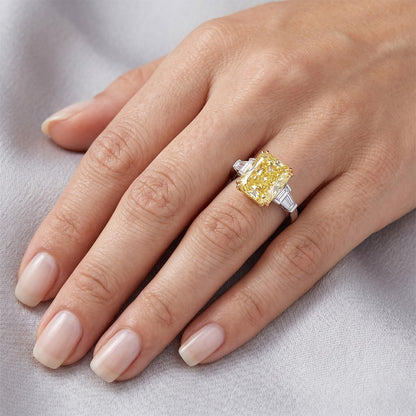 Fancy Yellow Diamond Three Stone Ring – VVS 5 ct 14 Karat Two