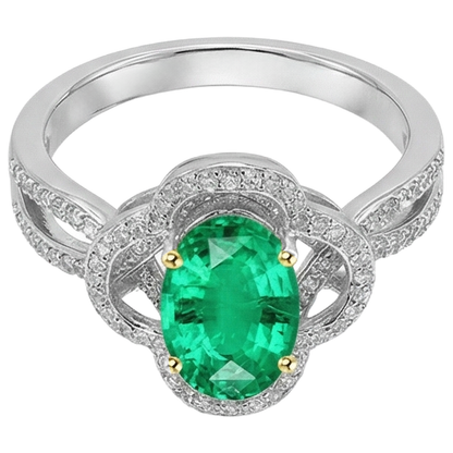 natural round emerald 1.50ct ring close up detail