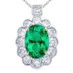 Flower Style Gold Pendant Green Emerald Necklace