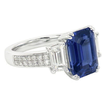 Gemstone Ring Emerald Sapphire 4.50 Carats Trapezoid & Round Natural Earth Mined Diamonds