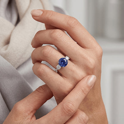 Gemstone Round Sapphire Ring 3 Stone Style Natural Earth Mined Diamonds 6.50 Carats Gold