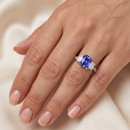 Gold Emerald Natural Earth Mined Diamond Blue Sapphire Ring With Round Accents 3.50 Carats