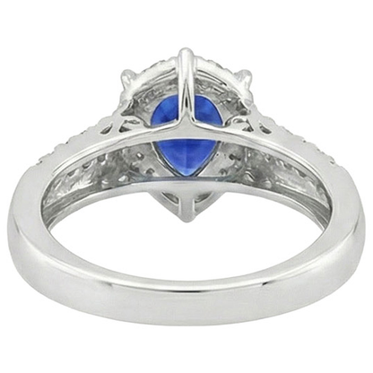 natural round sapphire 5ct ring on white background