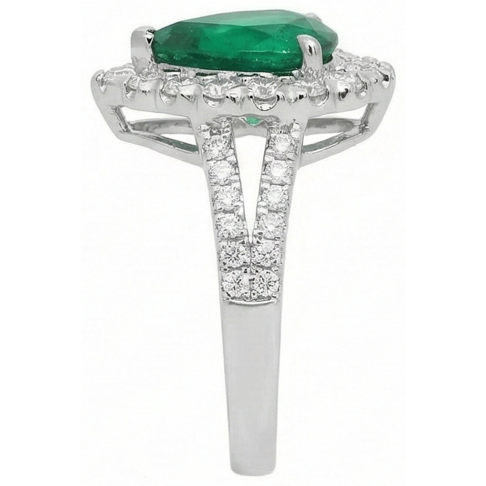Natural Real ( Not Lab Grown ) Green Emerald GIA Halo Cocktail Engagement Ring