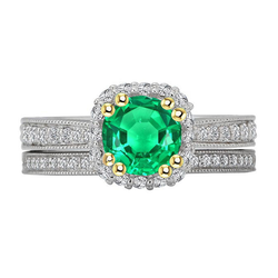Green Emerald Halo Ladies Ring Set Milgrain Style