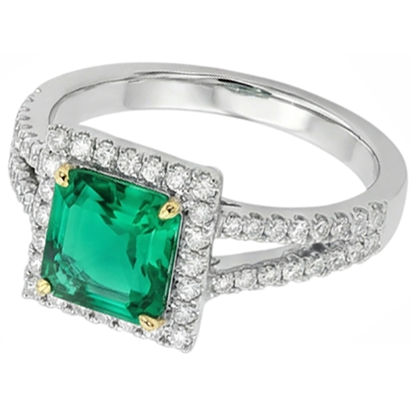 natural emerald emerald 3.50ct ring close up detail