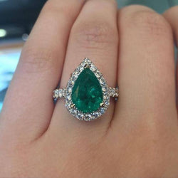 Green Emerald Gemstone Ring With Halo Natural Earth Mined Diamond 3.75 Carats White Gold 14K