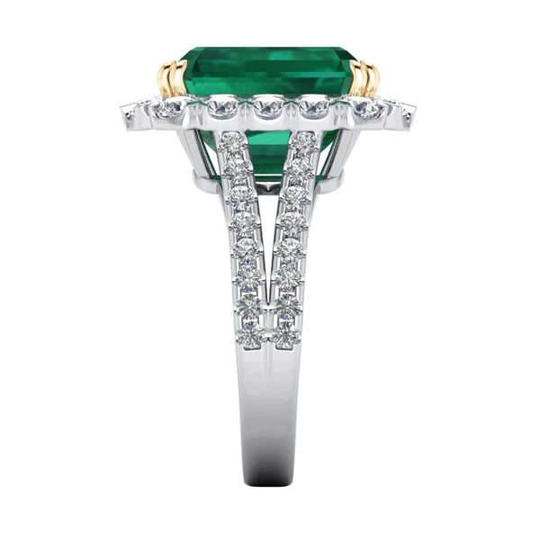 Green Emerald With Diamond Ring