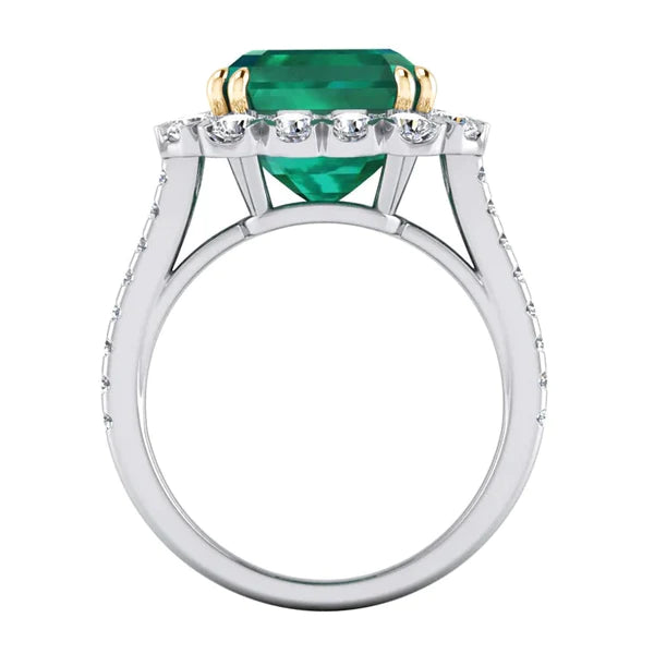 Green Emerald With Diamond Ring