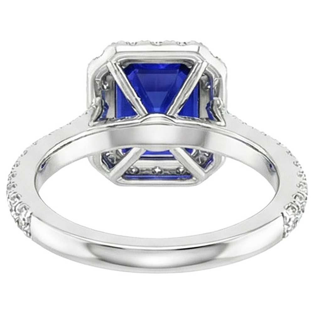 natural round sapphire 10.25ct ring on white background