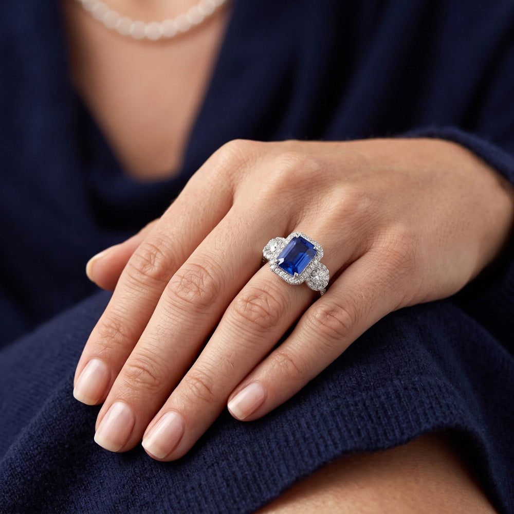 Halo Emerald Sapphire Ring 4.50 Carats Round Natural Earth Mined Diamond Gold Jewelry