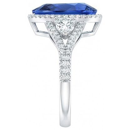 natural round sapphire 4ct watch on white background